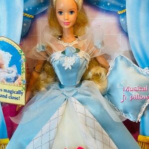 1998 Mattel Sleeping Beauty Barbie NIB